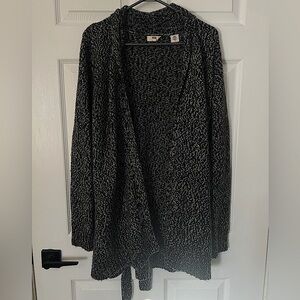 LEVI’S • Knit longline cardigan sweater belted tie cozy layering monochrome